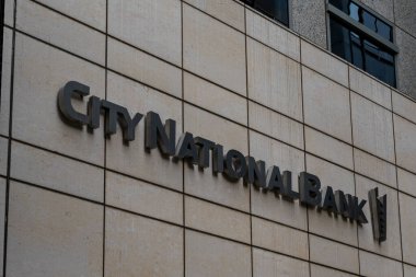 San Francisco, California, 6 Haziran 2023: Şehir Merkez Bankası logosu ofis binasına yakın.