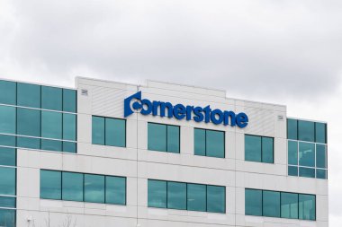 Ottawa, On, Kanada - 15 Ekim 2023: Ottawa, On, Kanada 'daki Cornerstone OnTalep ofisi. Cornerstone bulut tabanlı bir insan geliştirme yazılım sağlayıcısı ve öğrenme teknolojisi şirketidir..