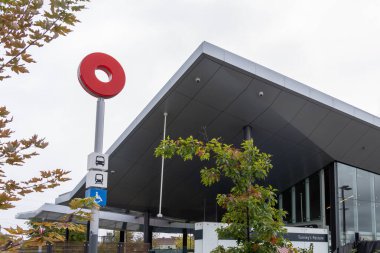 Tunney Pasture O-Train hafif tren terminali Ottawa, Ontario, Kanada - 16 Ekim 2023.