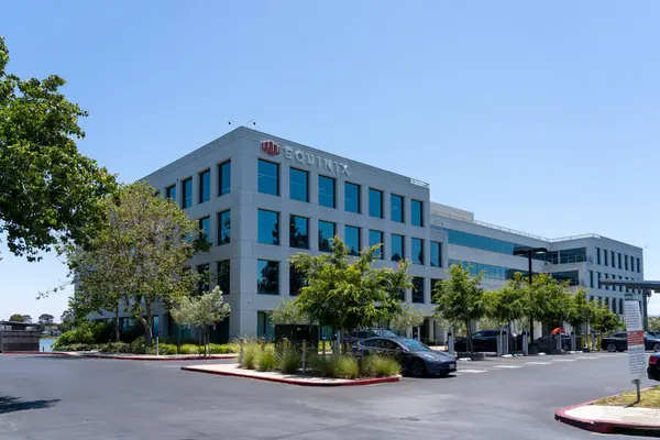 stock image Redwood City, CA, USA - June 8, 2023: Equinix corporate headquarters in Silicon Valley, Redwood City, CA, USA. Equinix is an American company that specializes in Internet connection and data centers.