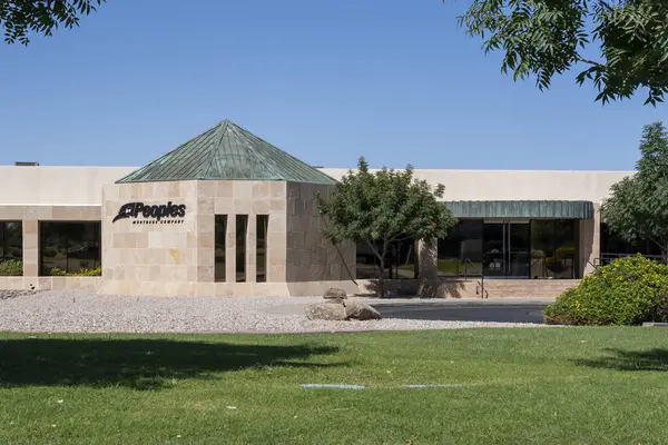 stock image Tempe, Arizona, USA - May 26, 2023: Peoples Mortgage Company on Centennial Cir, Tempe, USA.