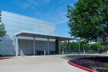 Houston, Teksas, ABD - 3 Nisan 2024: Denton A. Cooley, MD ve Ralph C. Cooley, DDS Üniversitesi Yaşam Merkezi Houston, ABD.