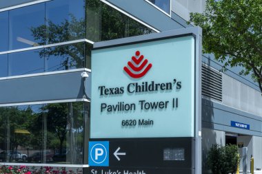 Houston, Teksas, ABD - 3 Nisan 2024: Texas Çocuk Pavyonu 2 'deki işaret Houston, Teksas Tıp Merkezi, ABD