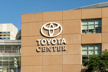Houston, Teksas, ABD - 4 Nisan 2024: Toyota Center, Houston, Teksas, ABD. Toyota Merkezi kapalı bir arena..