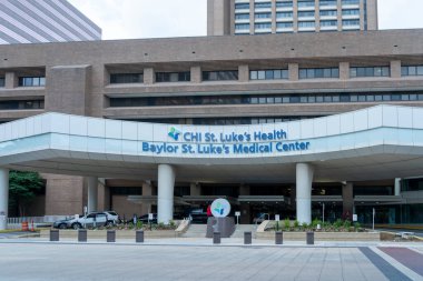 Houston, Teksas, ABD - 7 Nisan 2024: CHI St. Luke 's Health Baylor St. Luke' s Medical Center, Houston, Teksas, ABD.