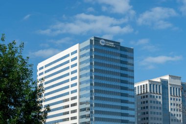 Houston, Teksas, ABD - 14 Nisan 2024: Technip Energies North America Corporate office, Houston, Teksas, ABD. Technip Energies NV bir Fransız mühendislik ve teknoloji şirketidir..