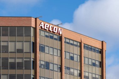 Etobicoke, Toronto, Kanada - 24 Ekim 2020: Aecon genel merkezi Etobicoke, Toronto, Kanada 'da görüldü. Aecon Group Inc., Kanadalı bir inşaat şirketi..