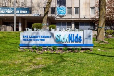 Toronto, Kanada - 16 Mayıs 2020: Hasta Çocuklar için Hastane, Hasta Çocuklar Toronto, Hasta Çocuklar dünyanın en büyük ikinci pediatrik araştırma hastanesi.