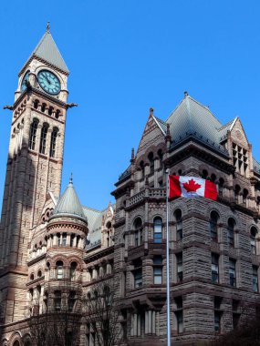 Toronto, Kanada - 16 Mayıs 2020: Toronto, Kanada 'daki genel merkez binalarının tepesindeki Entertainment One tabelası. Entertainment One Ltd. Kanadalı bir eğlence şirketi..