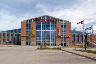 Markham, Ontario, Kanada - 17 Mayıs 2020: Markham, Ontario, Kanada 'daki Pacific Mall. Pacific Mall, Kuzey Amerika 'daki en büyük kapalı Asya alışveriş merkezidir..