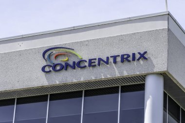 Oshawa, Ontario, Kanada - 1 Temmuz 2019: Oshawa, Ontario, Kanada 'daki Concentrix İşareti, SYNNEX' in bir yan kuruluşu, müşteri desteği sunar 