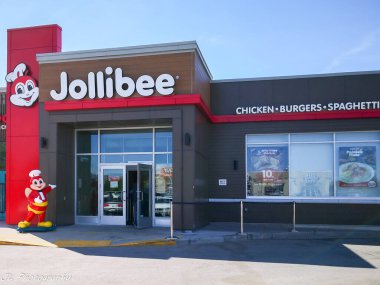 8 Eylül 2019 'da Toronto' daki Jollibee Yiyecek Dükkanı cephesinde çekildi.