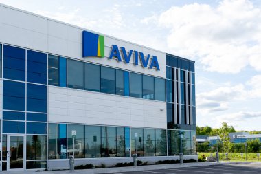Oakville, Ontario, Kanada - 27 Mayıs 2019: Oakville, Ontario, Kanada 'da Aviva Canada' nın ofisi. Aviva plc bir İngiliz sigorta şirketi, bir sigorta şirketi ve bir yaşam ve emekli maaşı sağlayıcısı..