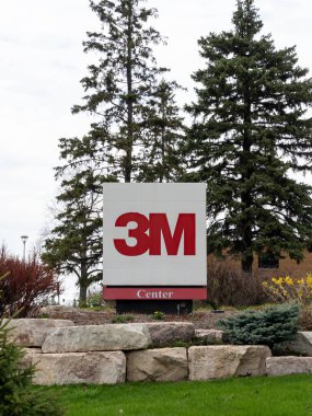 Saint Paul, MN, ABD - 5 Mayıs 2023: 3M logo Saint Paul, MN, ABD merkezli. 3M, çok uluslu bir Amerikan holdingi..