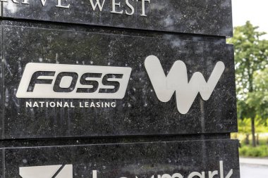 Markham, On, Kanada - 23 Ağustos 2021: Markham, On, Kanada 'daki merkezlerinde Foss National Leasing logosu. Foss Ulusal Kiralama bir filo kiralama ve filo yönetim programı sağlayıcısıdır..