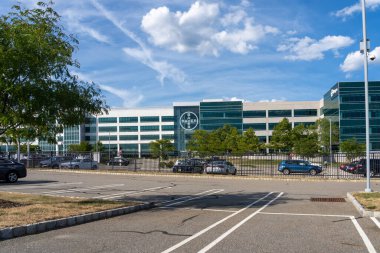 Whippany, NJ, ABD - 16 Ağustos 2022: Bayer Sağlık Hizmetleri ABD 'nin Whippany, New Jersey merkezleri. 