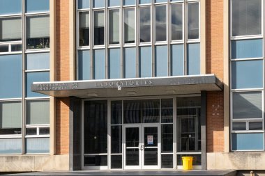 12 Kasım 2023 'te Albany, New York' taki Harriman Kampüs Yolu 'ndaki Ulaştırma Laboratuvarları New York Dışişleri Bakanlığı..