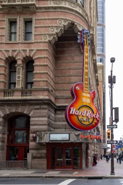 Hard Rock Cafe 1113 Market Caddesi, Philadelphia, PA, ABD, 4 Kasım 2023. Hard Rock Cafe, Inc. temalı bir bar-restoran zinciri, hatıra eşya dükkanları, kumarhaneler ve müzeler zinciri..