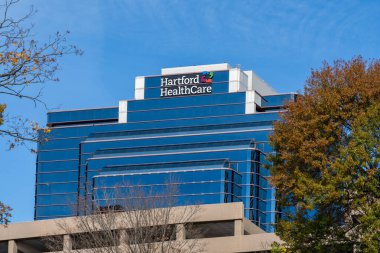 Hartford Sağlık Hizmetleri binası 8 Kasım 2023 'te Hartford, Connecticut, ABD' de. Hartford Sağlık Hizmetleri Connecticut 'ın en kapsamlı sağlık ağıdır..