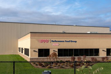Springfield, MA, ABD 'deki Performans Yemekleri Tesisi, 12 Kasım 2023. Performans Gıda Grubu (İngilizce: Performans Food Group Company, kısaca PFG), ABD 'li bir şirkettir..