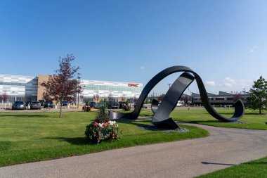 CPKC genel merkezi Calgary, Alberta, Kanada 'da 4 Temmuz 2023 tarihinde. Canadian Pacific City Limited (CPKC), Kuzey Amerika 'da bulunan birinci sınıf demiryolu..