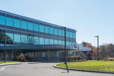 8 Kasım 2023 tarihinde, Bloomfield, Connecticut, ABD 'deki merkezde bir Cigna Grubu imzası. Cigna Grubu, çok uluslu bir sağlık ve sigorta şirketidir.. 