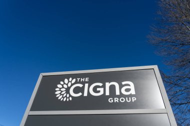8 Kasım 2023 tarihinde, Bloomfield, Connecticut, ABD 'deki merkezde bir Cigna Grubu imzası. Cigna Grubu, çok uluslu bir sağlık ve sigorta şirketidir.. 