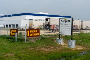18 Temmuz 2023 'te Portage la Prairie, MB, Kanada' daki Simplot Patates İşleme Tesisi. J. R. Simplot şirketi bir tarım şirketidir..