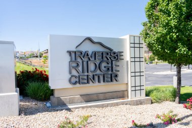 Lehi, UT, ABD - 25 Haziran 2023: Traverse Ridge Business Center, 3450 Triumph Bulvarı, Lehi, UT, ABD.