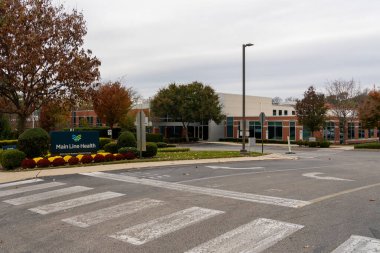 4 Kasım 2023 'te Radnor, PA, ABD' deki Main Line Health kurumsal ofisi. Main Line Health, Philadelphia ve batı banliyölerinde hizmet veren kar amacı gütmeyen bir sağlık sistemidir..