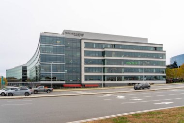 Wolverine Worldwide Boston kampüsü Waltham, MA, ABD 'de, 10 Kasım 2023 tarihinde. Wolverine Worldwide, Amerikan ayakkabı üreticisi..
