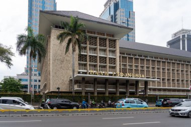 Jakarta, Endonezya - 24 Ocak 2025: Bank Endonesia (BI) Cakarta 'daki MH Thamrin Caddesi' ndeki genel merkezi. Bank Endonezya Endonezya Cumhuriyeti 'nin merkez bankasıdır..