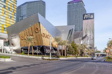 LAS VEGAS, NEVADA, ABD - 1 Ocak 2018: Las Vegas Strip in Paradise, Nevada, ABD 1 Ocak 2018 tarihinde Gucci dış görünümü