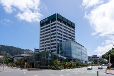 Wellington, NZ - 11 Şubat 2024: Wellington Victoria Üniversitesi - Yeni Zelanda Wellington 'daki Te Herenga Waka binası. Wellington Victoria Üniversitesi bir devlet araştırma üniversitesidir..