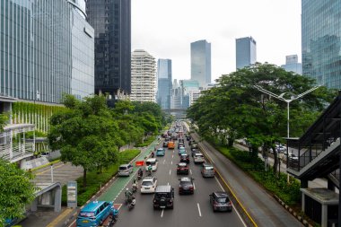 Jakarta, Endonezya - 22 Ocak 2025: Jakarta, Endonezya sokak manzarası.