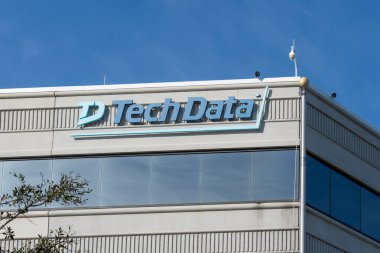 Clearwater, FL, ABD - 8 Ocak 2022: Clearwater, FL, ABD 'deki Tech Data genel merkezi. Tech Data Corporation, TD Synnex 'i oluşturmak için rakip firma Synnex ile birleşen bir Amerikan dağıtım şirketidir..