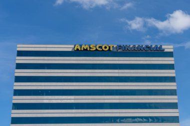 Tampa, FL, ABD - 8 Ocak 2022: Amscot Finans Merkezi Tampa, FL, ABD. Amscot Financial bir Amerikan finans şirketi..
