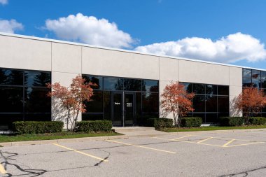 Waterloo, On, Kanada - 17 Ekim 2020 Dejero 'nun Waterloo, Ontario, Kanada' daki girişi. Dejero Control bulut tabanlı bir yönetim sistemidir..
