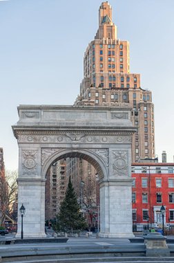 Washington Meydanı Parkı. Aşağı Manhattan, New York 'taki Greenwich Village Mahallesi' ndeki halk parkı.