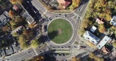 Aziz Kilisesi. Peter ve Paul, Vilnius, Litvanya 'da. Hava görüntüsü. Drone. Sonbahar Arkaplanı.