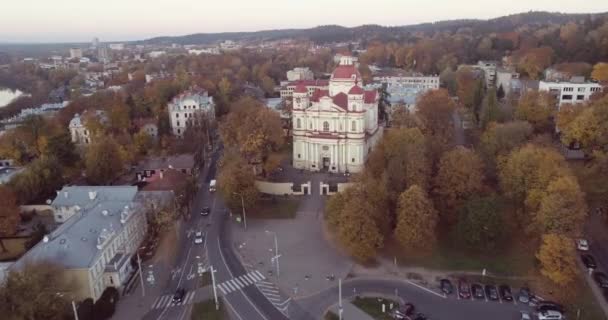 Aziz Kilisesi Peter Paul Vilnius Litvanya Hava Görüntüsü Drone Sonbahar — Stok video
