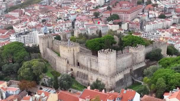葡萄牙里斯本的圣乔治城堡Drone的观点 — 图库视频影像