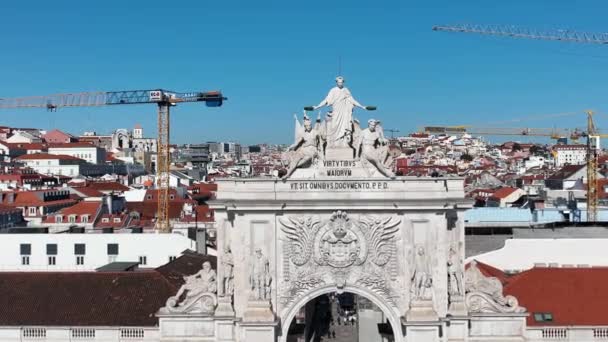 Rua Augusta Arch Lisbon Portugal Statues Monument — Stockvideo