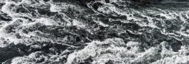 İzlanda 'daki Dettifoss Şelalesi. Nehir Dalgalarının Panoraması.