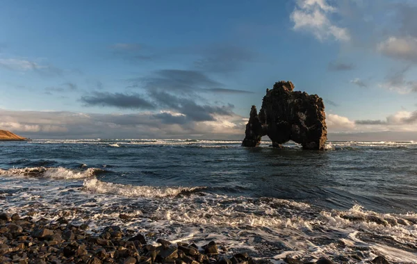 Hvitserkur Sightseeing Object Iceland Ocean Waves Sunlight — Foto de Stock