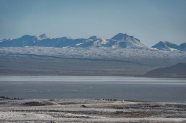 İzlanda 'da manzara. Dağ.