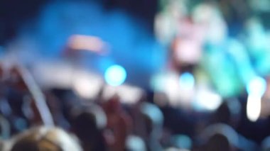 Konser salonu, konser ışıkları, seyirci stadyumu modern disko ışığı. Kalabalık Olay