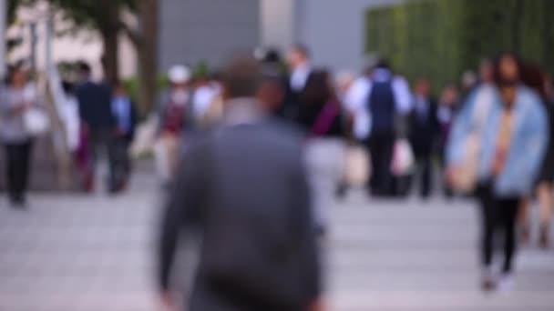 Blurry People Walking Sidewalk Business District Rush Hour Time Asian — Stockvideo