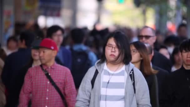 Japonci Tokiu Obchodní Čtvrť Rush Hour Time People Walking Sidewalk — Stock video