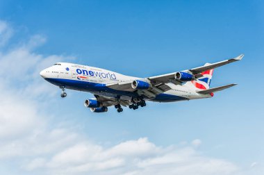 G-CIVD British Airways Oneworld Livery Boeing 747 Landing in London Heathrow International Airport. England.